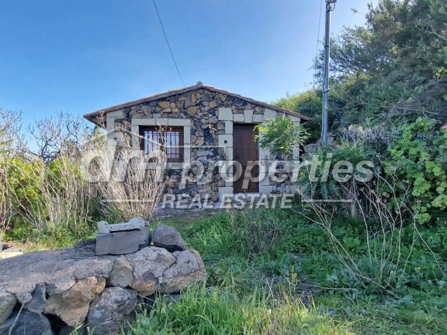 Casa Rural en venta en El Tanque, Canarias