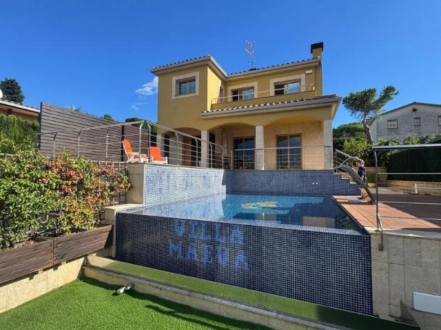Casa Rural en venta en Castell d'Aro, Platja d'Aro i s'Agaró, Baix Empordà