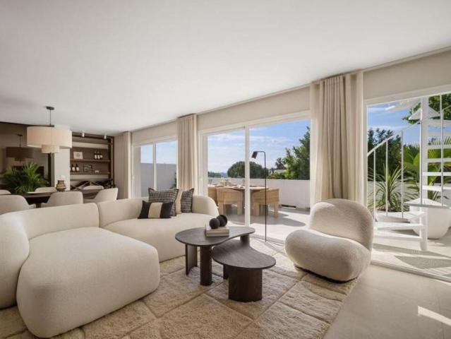 Casa Rural en venta en Nueva Andalucía, Costa del Sol Occidental