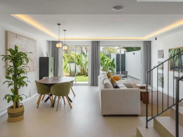 Casa Rural en venta en Nueva Andalucía, Costa del Sol Occidental