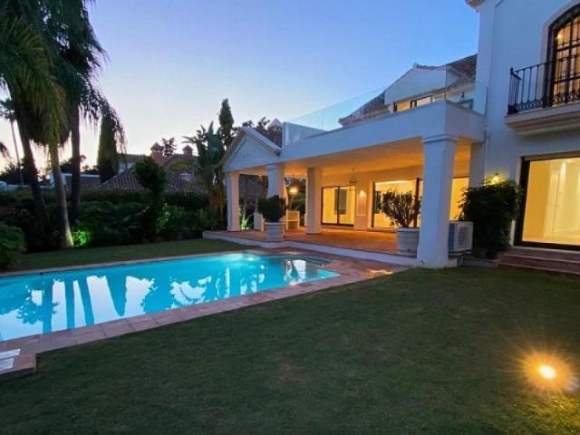 Casa Rural en venta en Divina Pastora, Costa del Sol Occidental