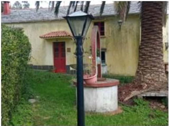 Casa Rural en venta en Moeche, Ferrol