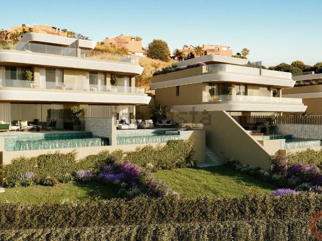 Casa Rural en venta en Urbanización Puerto Estepona (Seghers), Estepona