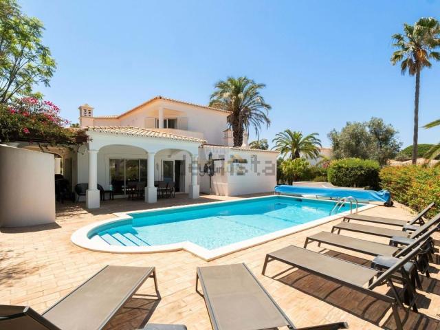 Quinta venda em Estômbar, Faro