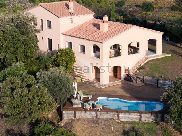 Casa Rural en venta en La Bisbal De Falset, Tarragona