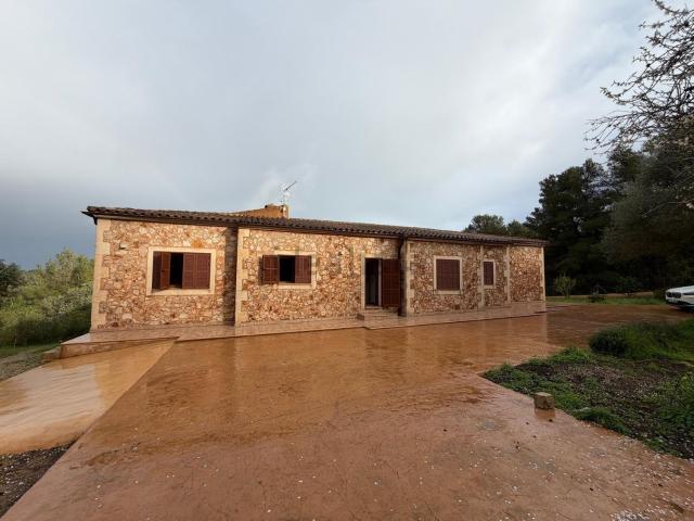 Casa Rural en alquiler en Migjorn, Baleares