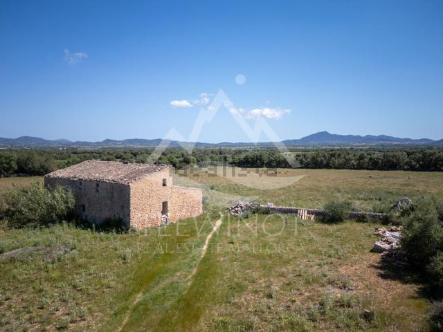 Casa Rural en venta en Migjorn, Baleares