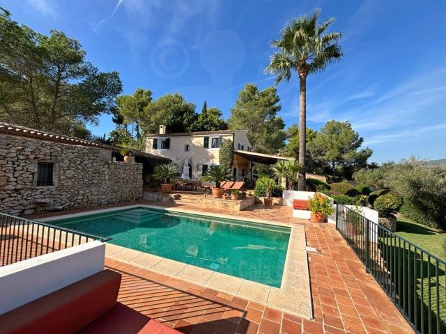 Casa Rural en venta en Migjorn, Baleares