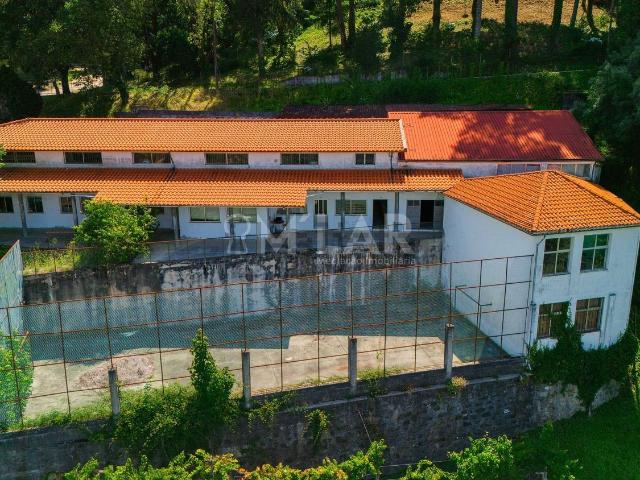 Quinta venda em Ferral, Sidrós