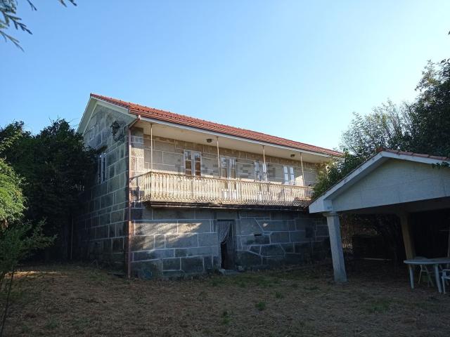Casa Rural en venta en Fornelos de Montes, Vigo