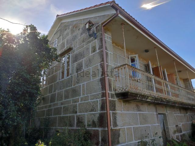 Casa Rural en venta en Fornelos de Montes, Vigo