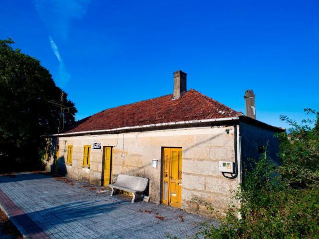 Casa Rural en venta en Fornelos de Montes, Vigo