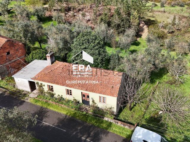 Quinta venda em Ourém, Santarém