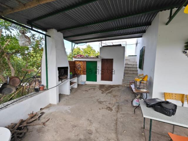Casa Rural en venta en Guaro, Málaga