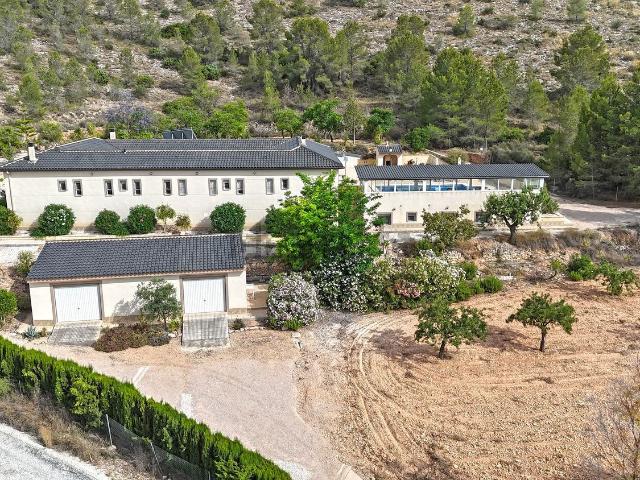 Casa Rural en venta en el Vinalopó Mitjà / El Vinalopó Medio, Valencia