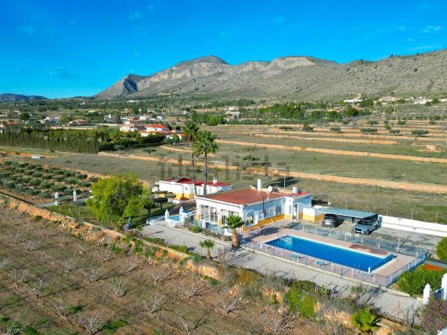 Casa Rural en venta en el Vinalopó Mitjà / El Vinalopó Medio, Valencia