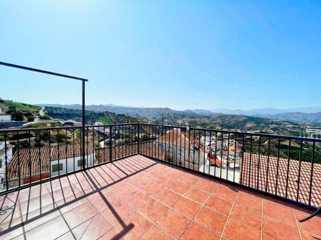 Casa Rural en venta en Iznate, Málaga