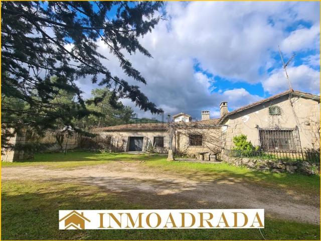 Casa Rural en venta en La Adrada, Ávila