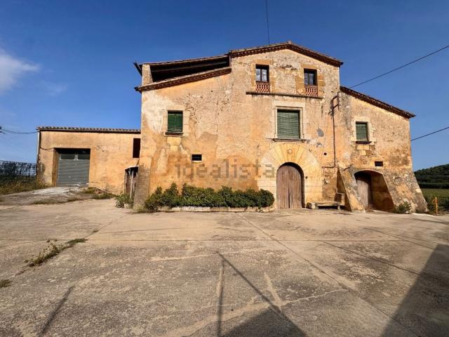 Casa Rural en venta en Castell d'Empordà, Baix Empordà