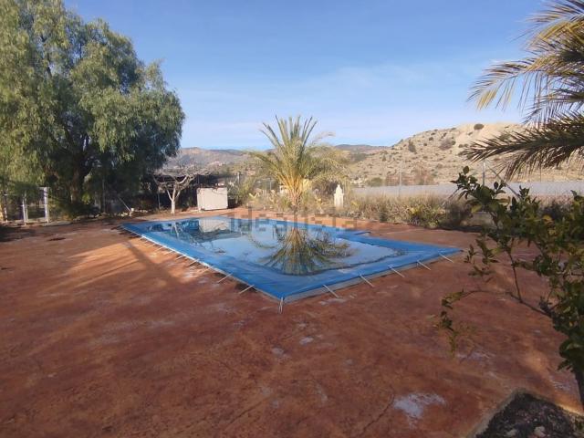 Casa Rural en venta en Cases de l'Ombria, el Vinalopó Mitjà / El Vinalopó Medio