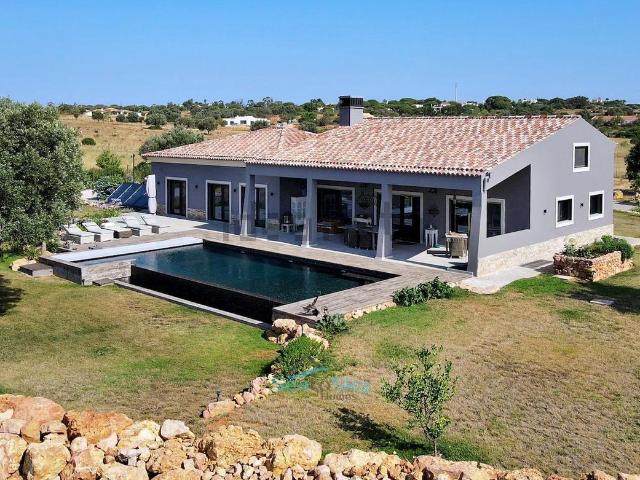 Quinta venda em Carvoeiro, Lagoa, Vale d'El-Rei