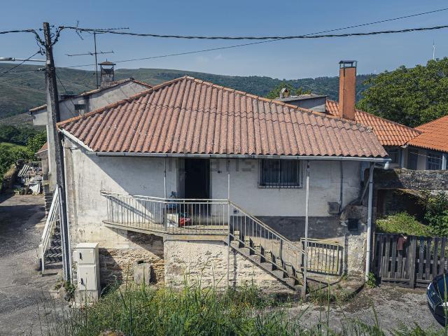 Casa Rural en venta en Lebozán, O Deza