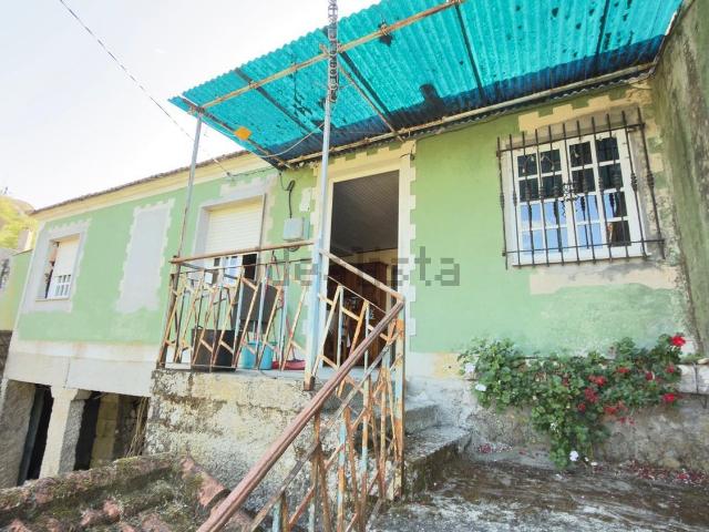 Casa Rural en venta en Orega, Leiro