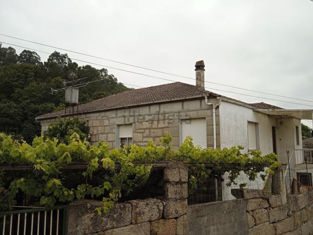 Casa Rural en venta en Leiro