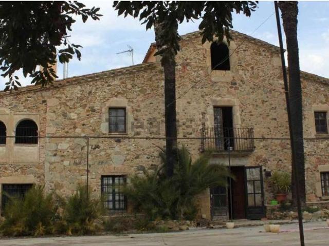 Casa Rural en venta en Creu de Serra, Llagostera