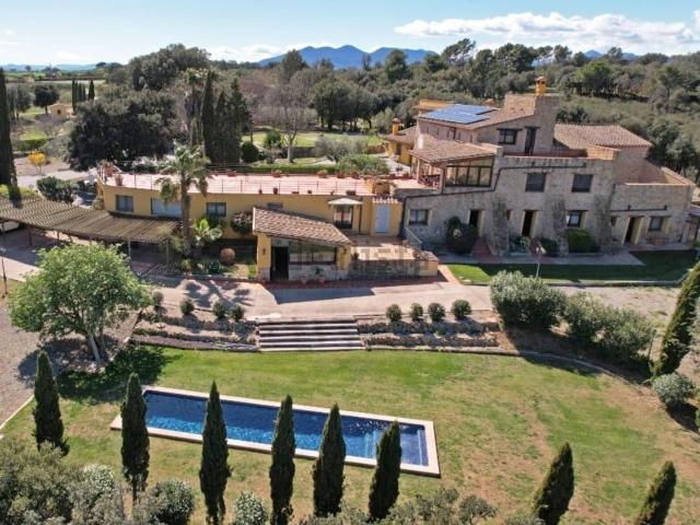 Casa Rural en venta en Alt Empordà, Catalunya