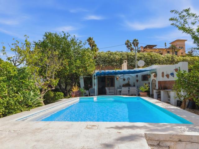 Casa Rural en venta en Barriada Islas Canarias, Costa del Sol Occidental