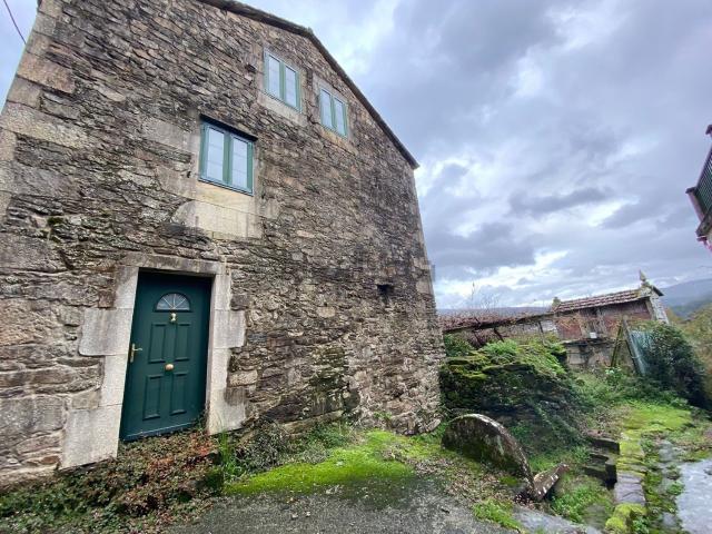Casa Rural en venta en Lousame