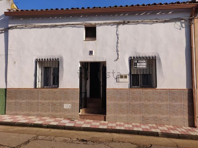 Casa Rural en venta en Madrigalejo, Cáceres
