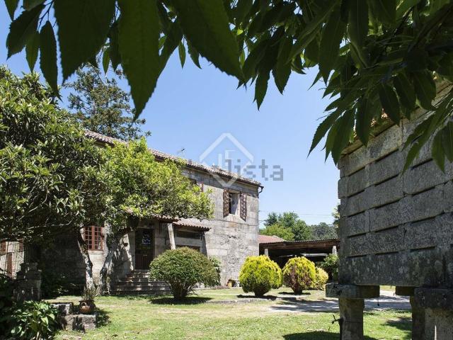 Casa Rural en venta en Deza, Pontevedra