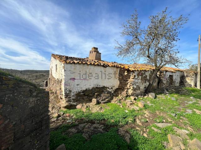 Quinta venda em Martim Longo, Faro