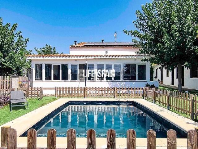 Casa Rural en venta en Masdenverge, Tarragona