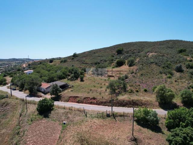 Quinta venda em Mexilhoeira Grande, Arão