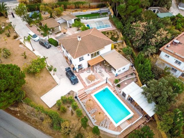 Casa Rural en alquiler en Urbanización Sitio de Calahonda, Costa del Sol Occidental