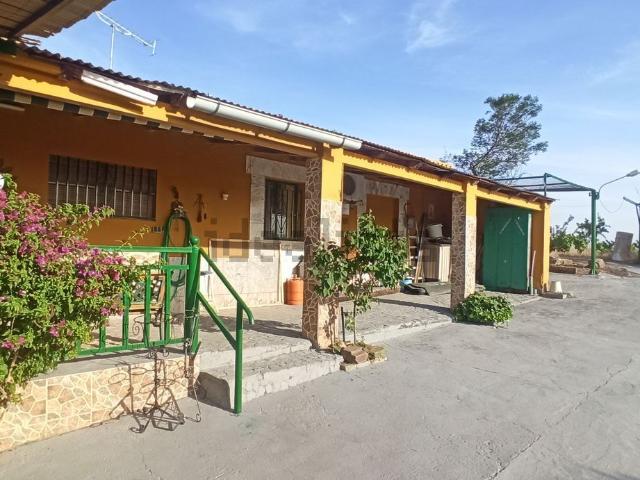 Casa Rural en venta en Mirandilla