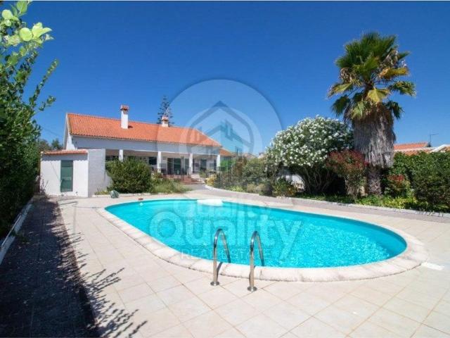 Quinta venda em Moita, Setúbal