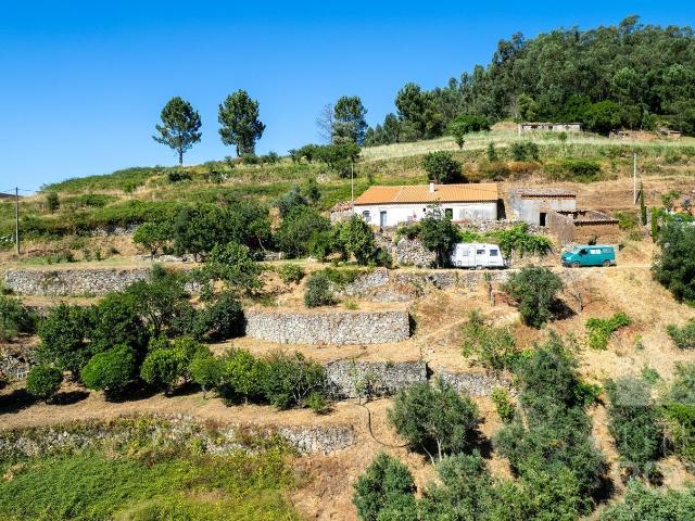 Quinta venda em Barbelote, Monchique