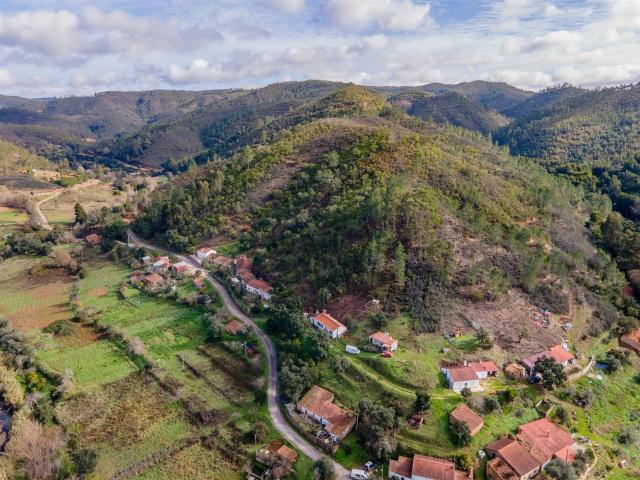 Quinta venda em Foz do Carvalhoso, Monchique