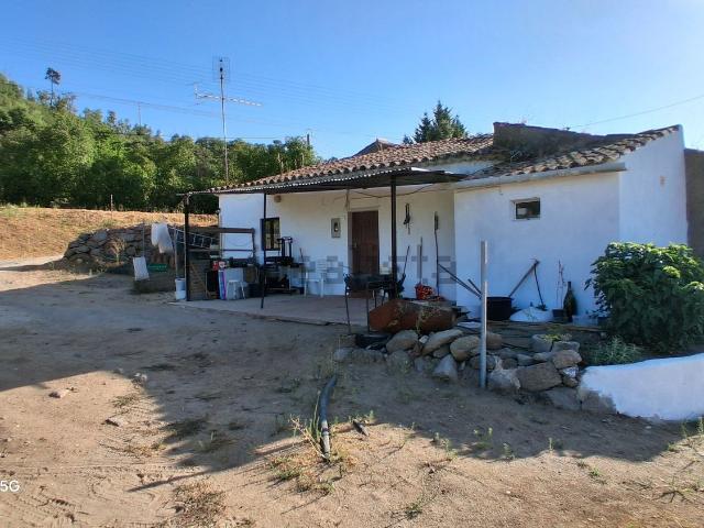 Quinta venda em Corta Porcas, Monchique