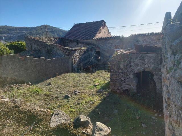 Quinta venda em Nave, Monchique