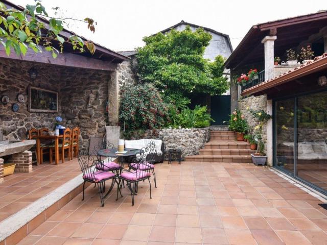 Casa Rural en venta en Mondariz, Pontevedra