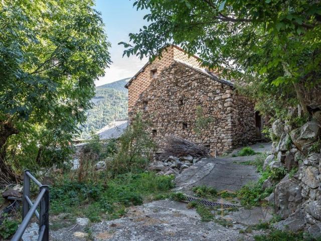 Casa Rural en venta en Montanuy / Montanui, Ribagorza