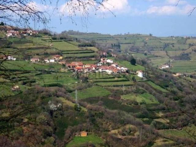 Casa Rural en venta en La Collá, Morcín