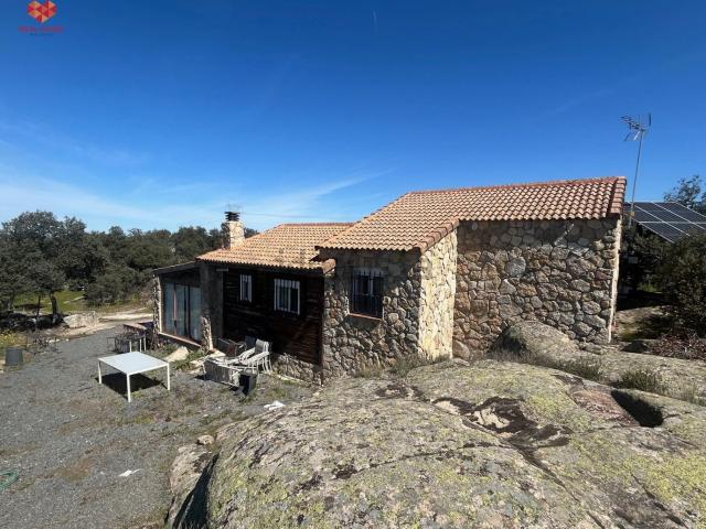 Casa Rural en venta en Navas De San Antonio, Segovia