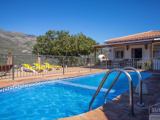 Casa Rural en venta en Nerja, Río de la Miel