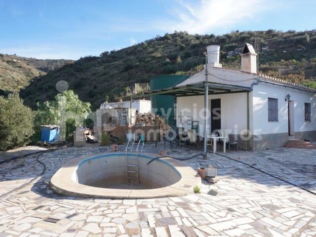 Casa Rural en venta en La Gloria, La Axarquía
